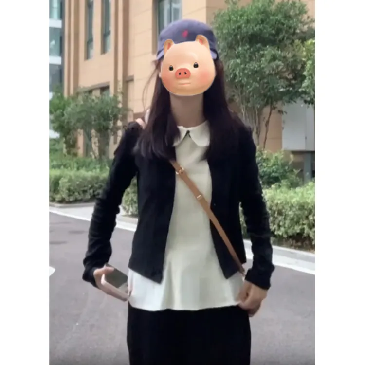 2025超火早秋韩系氛围感穿搭一整套黑色针织开衫叠穿上衣两件套装