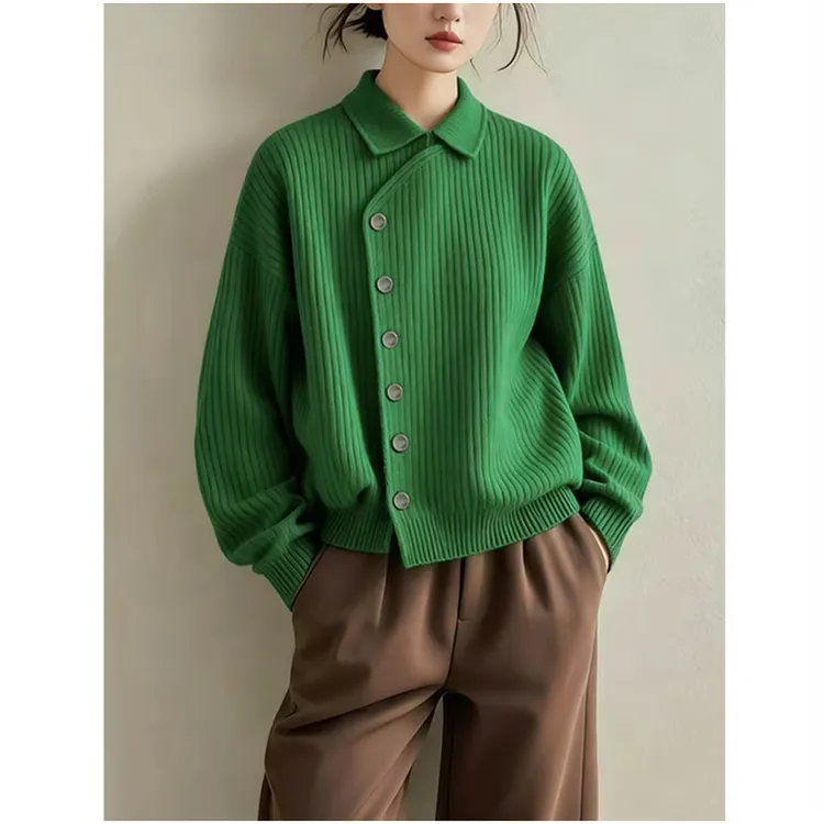 法式复古简约风翻领针织开衫女秋冬新款大码胖MM慵懒软糯外穿毛衣