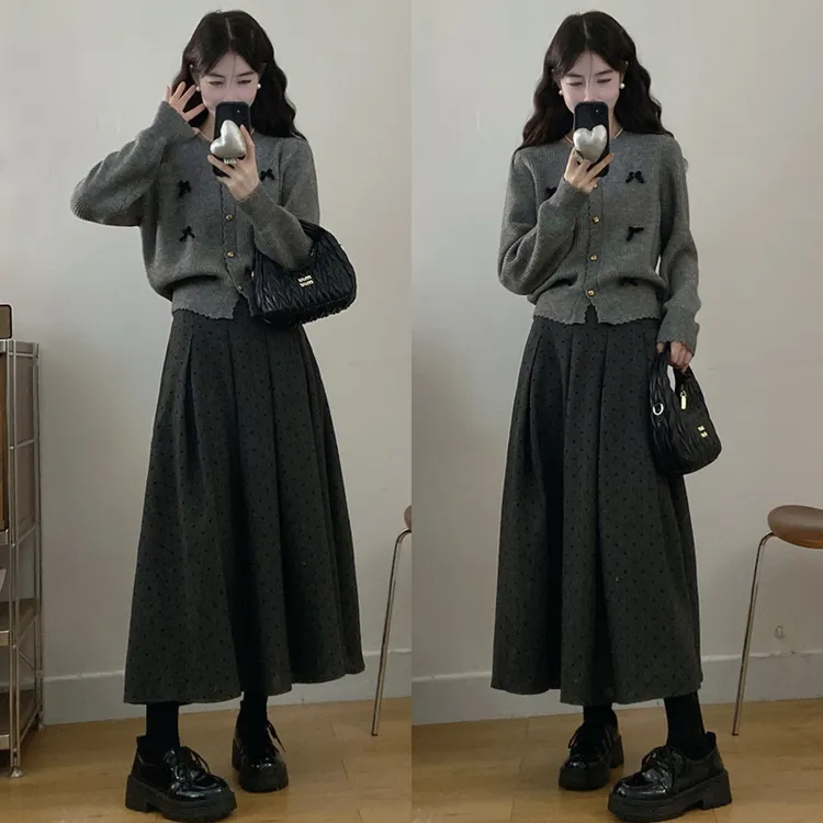 大码胖mm秋季新款韩版灰色针织衫毛衣+高腰显瘦半身裙两件套装女