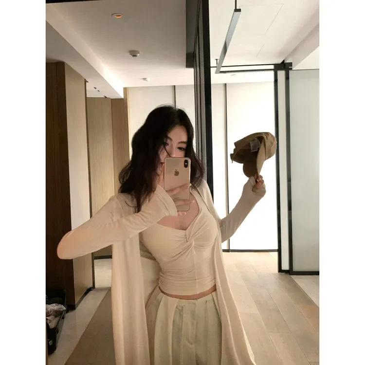 早秋季垂感宽松压褶长裤中长款落肩长袖开衫挂脖小背心休闲套装女