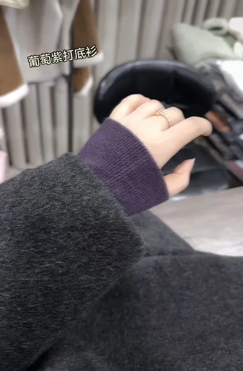 米蓝家名殿！【内搭首选】亲肤绒半高领显瘦高弹打底衫0033