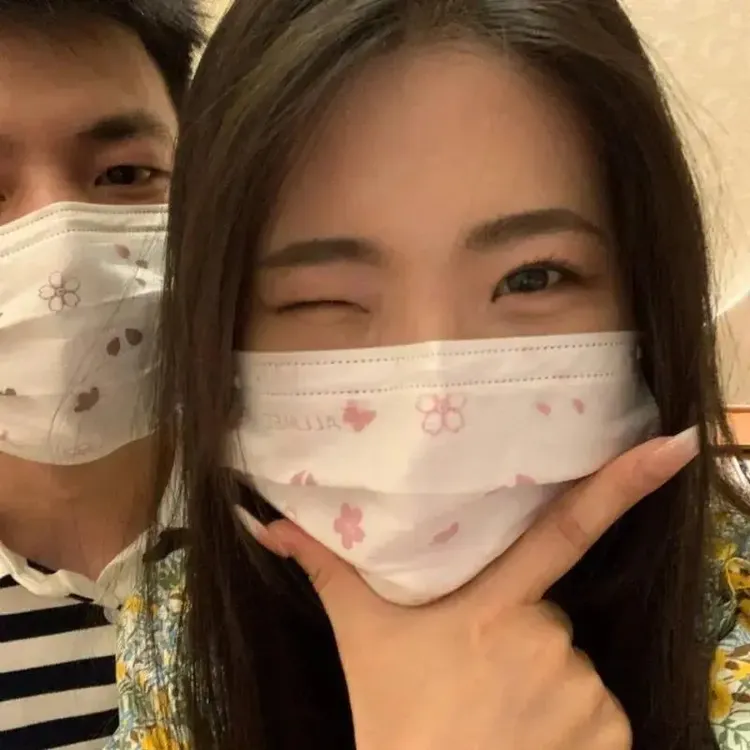 【曲奇】温感变色口罩呼吸会变色透气小碎花樱花女生颜值车文化