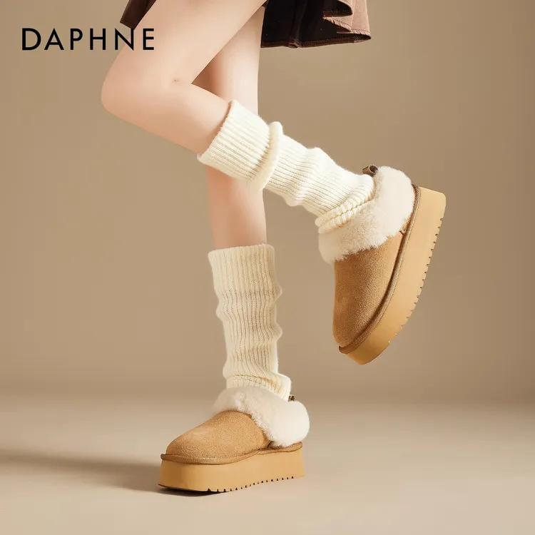 达芙妮厚底低帮雪地靴女2025新款冬季毛毛鞋加绒加厚短靴桑坡棉鞋