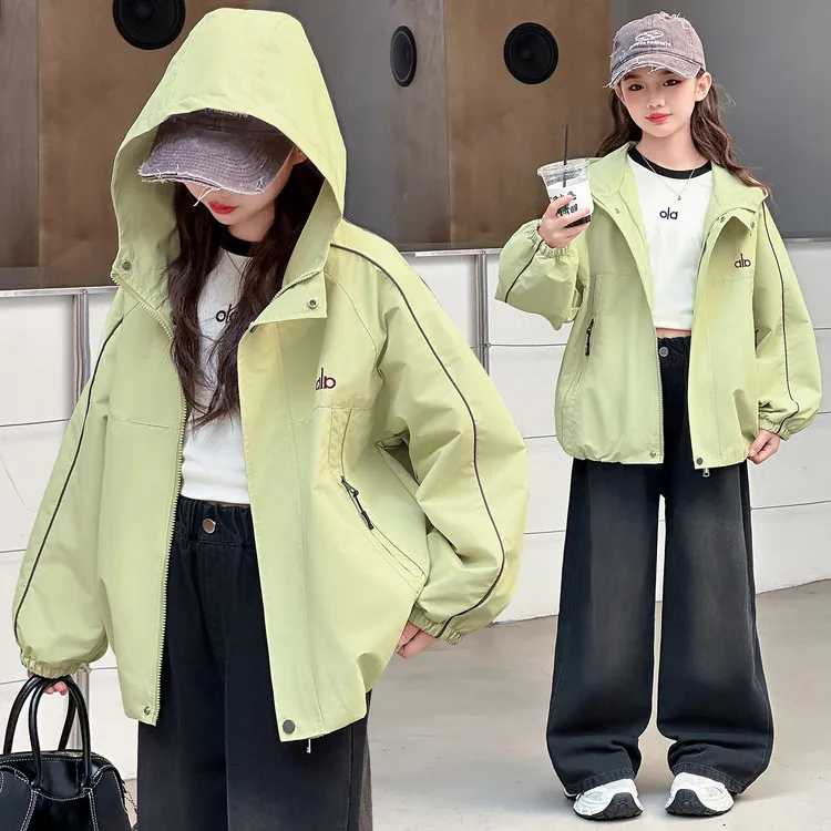 女童外套秋装2025新款洋气大童夹克儿童春秋款女孩超好看连帽上衣