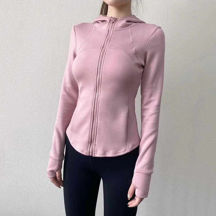 LULUISSUE爆款连帽长袖短款拉链运动外套女士春秋开衫适合秋冬时