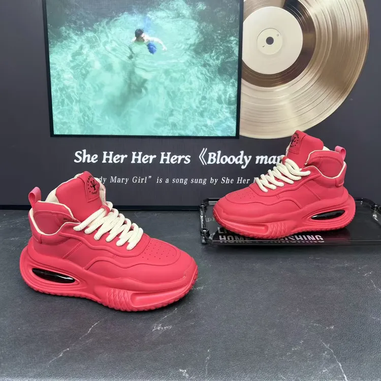 个性百搭舒适潮流高帮系带增高厚底皮面纯色男士新品老爹鞋