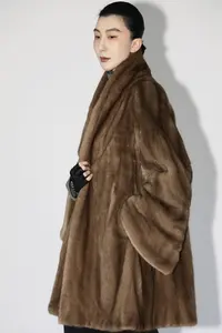 【坤姨专属】进口水貂机开全抽刀高级艳红啡中长款喇叭袖整貂女皮草