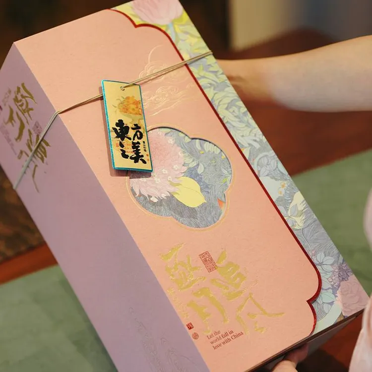 多样屋追风逐月中秋限定礼盒内含：2025年白牡丹(30/g)白茶+月饼