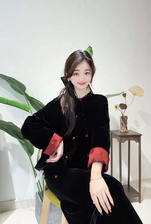 DY2231樱美嘉桑蚕丝丝绒韩版春秋季女装上衣外套时尚百搭显瘦