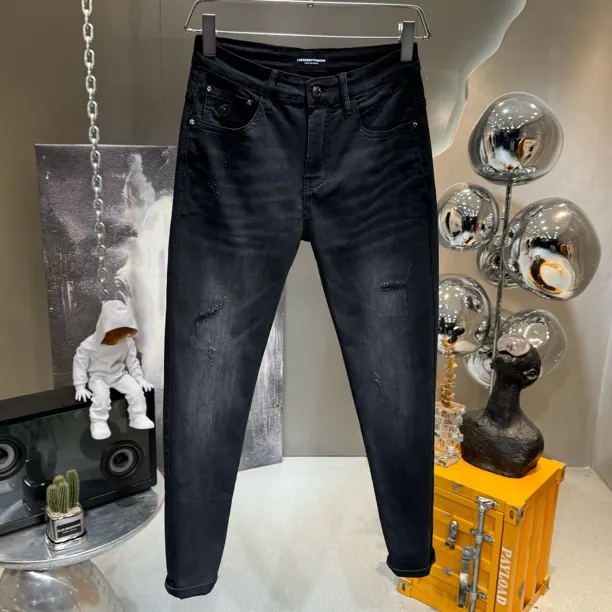 潮流男士春夏韩版破洞不露肉百搭弹力男复古薄款牛仔裤小脚裤