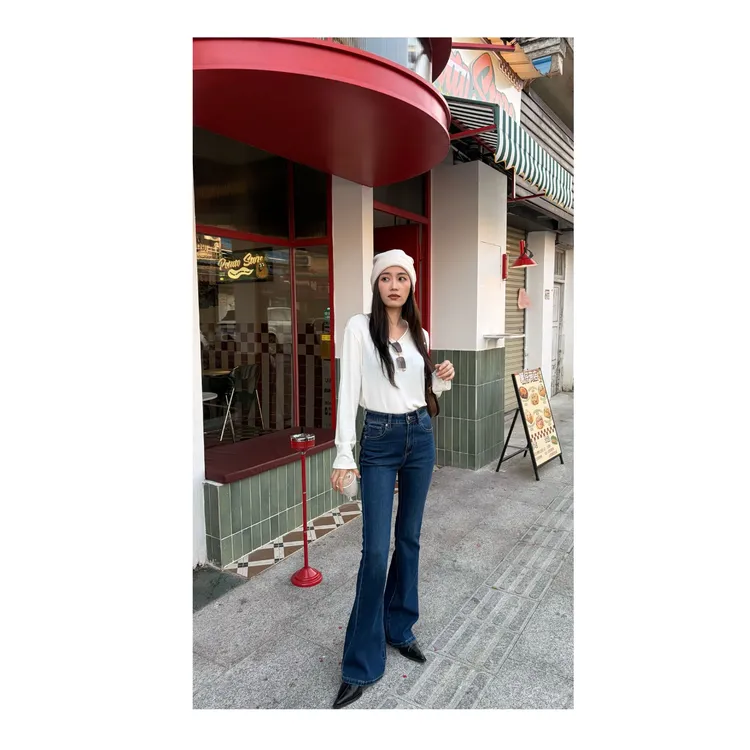 ADI爱典 紧身喇叭牛仔裤 磨毛加绒加厚紧身设计线条显瘦显腿长