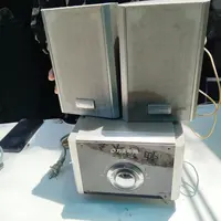 8新  电脑低音炮一台，不包邮邮费到付，不支持退换退货