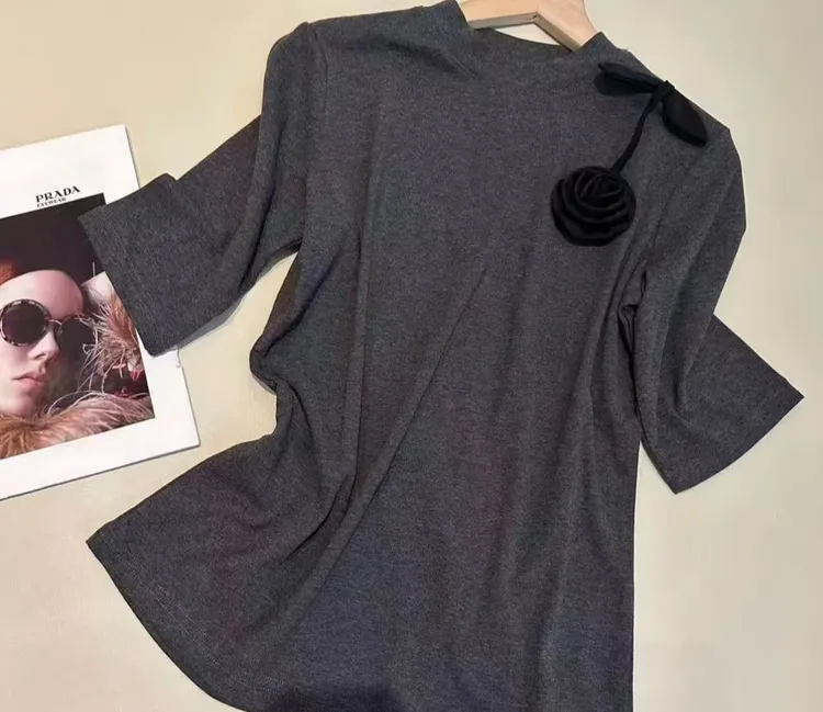 《姚家优麦汇》Y6672早秋款圆领设计感时尚百搭中袖显瘦上衣款女