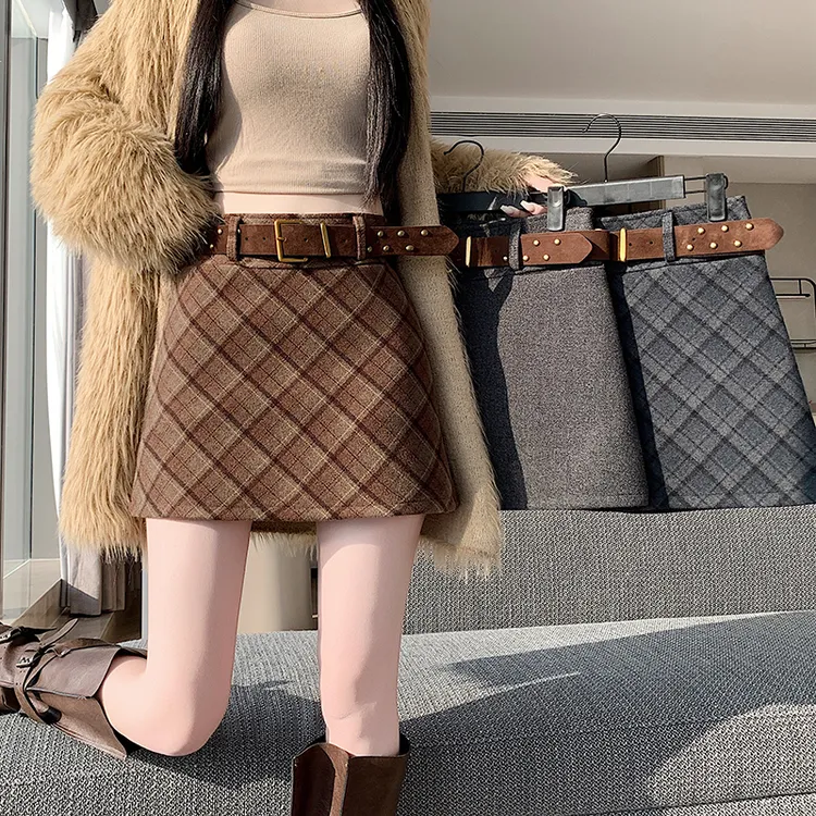2025新版甜辣风百搭修身高腰毛呢格子A字半身裙秋冬配送腰带