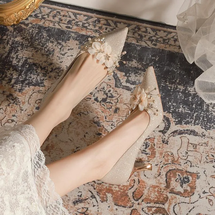 婚鞋高跟鞋香槟金色法式主纱新娘鞋尖细跟高跟伴娘鞋加肥尖头