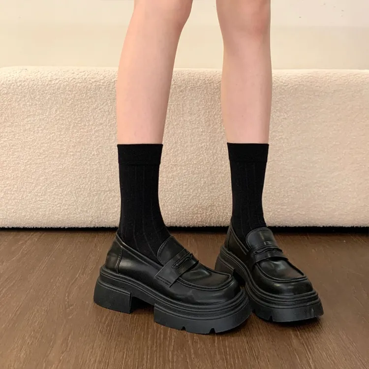 英伦风厚底小皮鞋女配裙子2026新款春秋百搭增高圆头一脚蹬乐福鞋