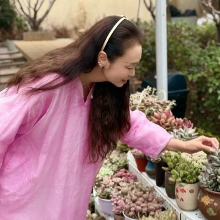 乌兰吉雅 原创设计 开门红裙