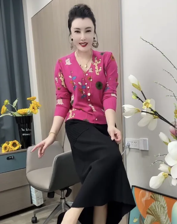 鸟语花香长袖气质网红洋气时尚针织开衫百搭早秋新款上衣打底毛衣