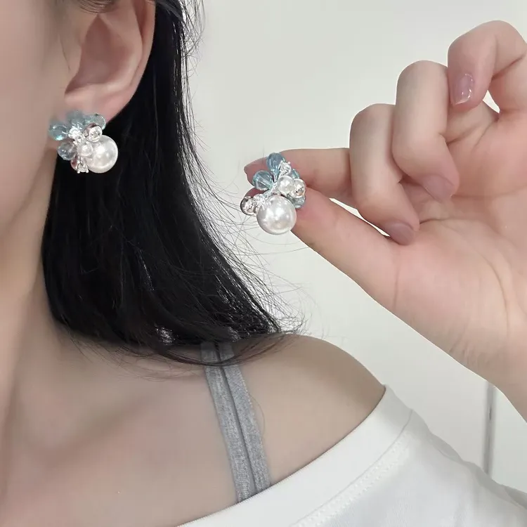 铜合金耳饰 小众独特彩色花朵耳钉轻奢高级感法式优雅百搭耳环女