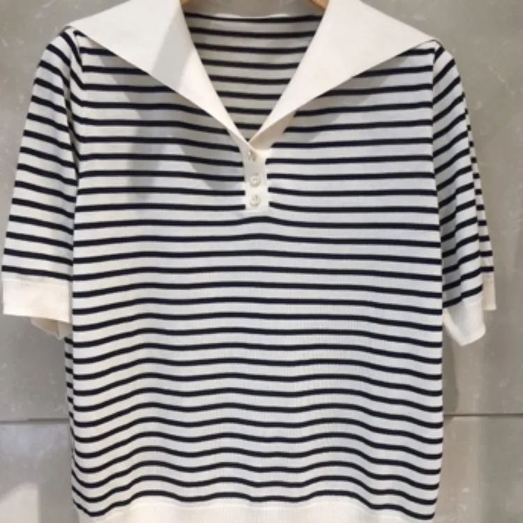 f401252j68条纹针织衫