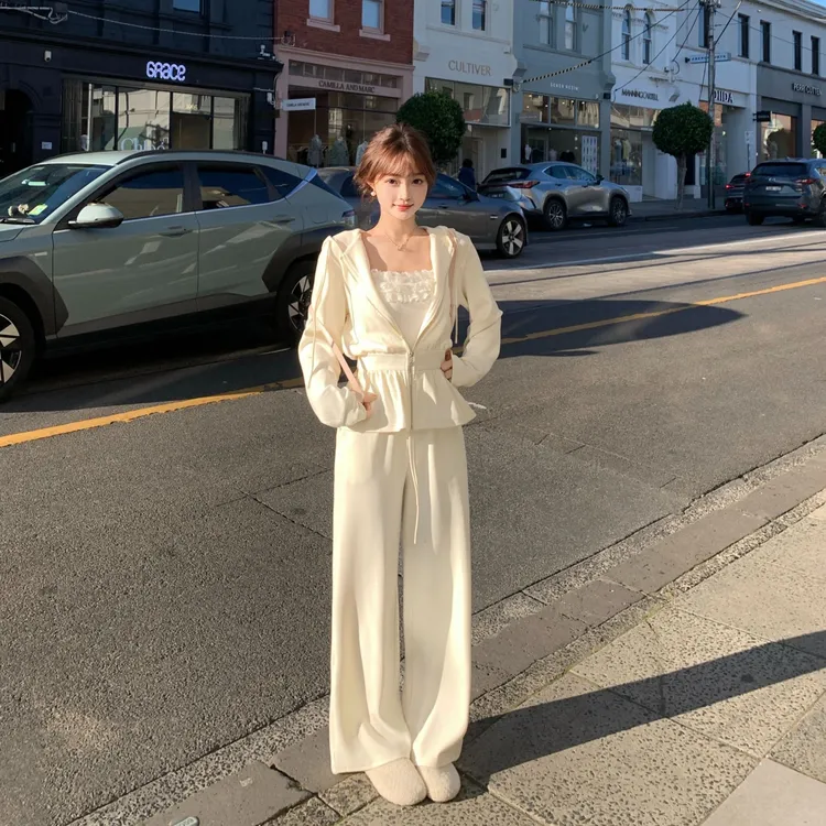 简约休闲运动套装女早秋新款穿搭高级感时尚连帽卫衣阔腿裤两件套