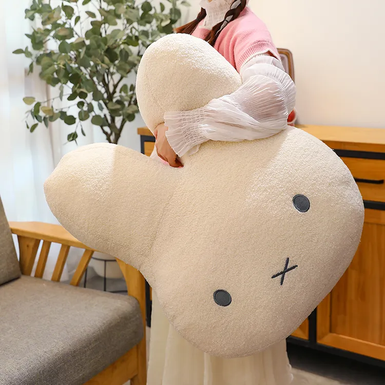 新款米菲兔玩偶兔子抱枕毛绒玩具大号靠枕坐垫家庭摆件女生礼物