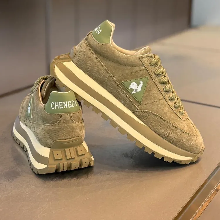 潮牌翻毛皮华夫阿甘鞋夏季超轻运动软底增高休闲鞋时尚绿色公鸡鞋