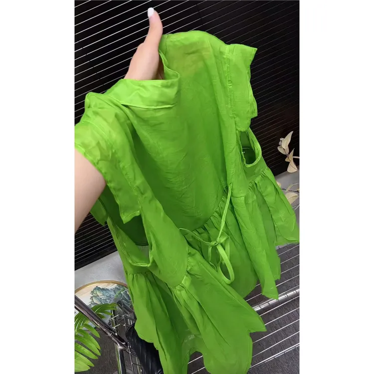 【现货】今年流行穿搭2025夏季新款温柔风绑带收腰显瘦短袖衬衫上衣