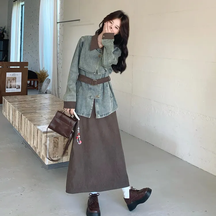 灯芯绒拼接收腰牛仔上衣半身裙套装女春秋超火巨好看两件套爆款
