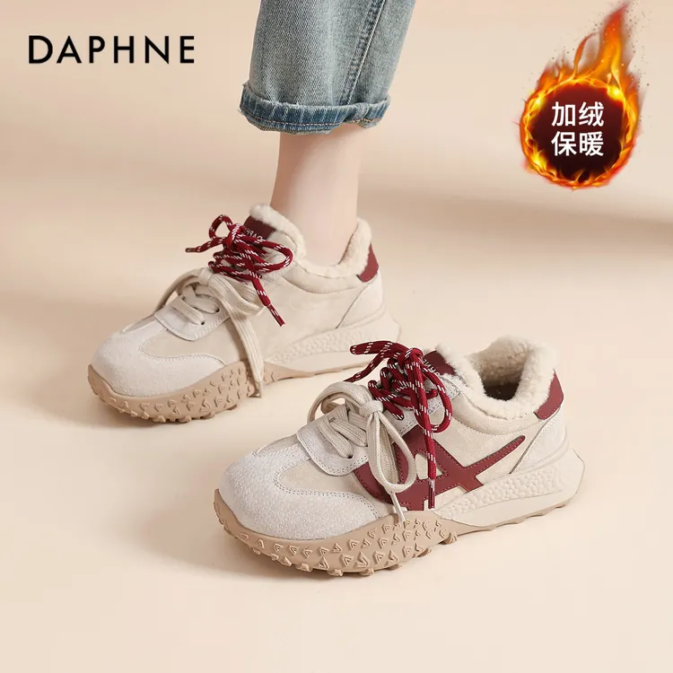 达芙妮德训鞋女加绒加厚2025新款冬季厚底爆款棉鞋阿甘运动巨好看