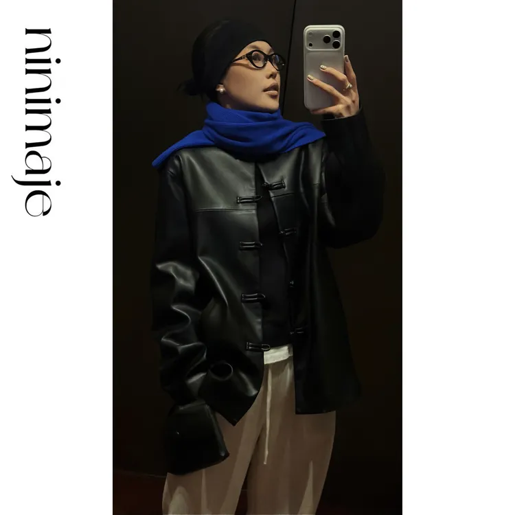 NanBeiBei 明裁设计优质柔软盘扣新中式皮衣 7752