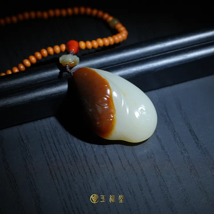 玉福堂 | 新疆和田玉且末金山红糖挂件 | 玉观音大玉坠 | 油糕60g