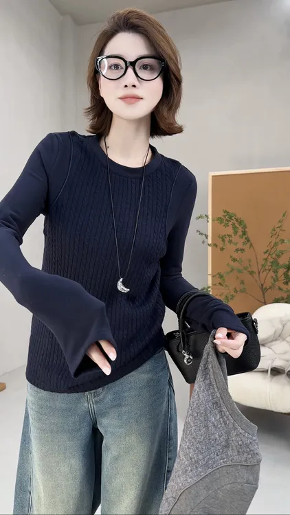 月月 2025秋冬新款小众设计加厚假两件秋冬德绒显瘦t恤 2510C7185