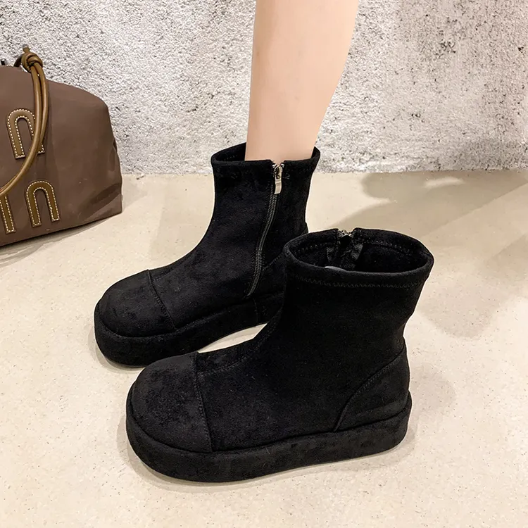 ulzzang奶白色秋冬2025新款女厚底显瘦百搭增高短靴绒面侧边拉链