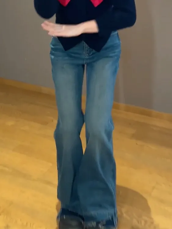 杨紫同款高腰蓝色直筒阔腿牛仔裤子女2025新款今年流行爆款微喇裤