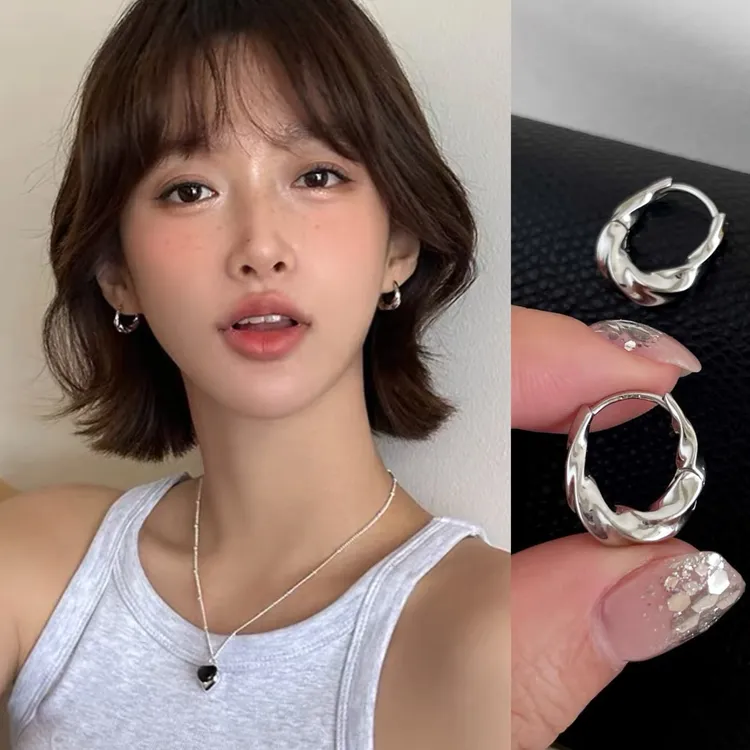 铜合金耳饰 925银针法式轻奢扭曲耳环高级感耳圈气质耳扣耳饰女
