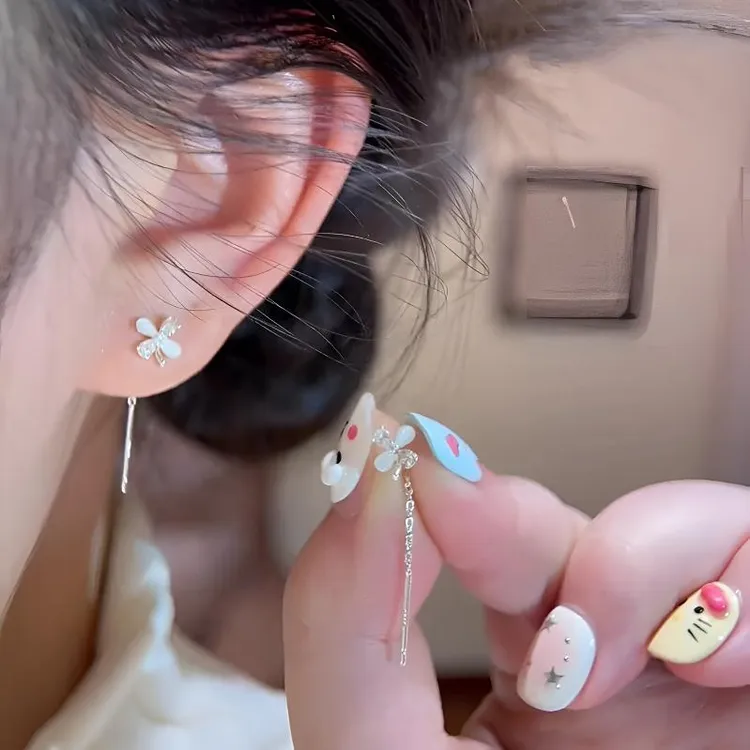 铜合金耳饰 四瓣花流苏耳线女2025新小众气质耳环轻奢高级感耳环 