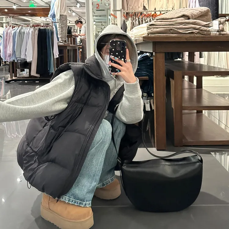 马甲女款秋外穿2025冬季新款欧货洋气白鸭绒背心立领坎肩马夹外套