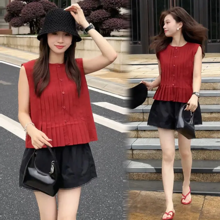 韩版宽松圆领压褶洋气减龄无袖衬衫短裤女夏季新款小众设计感套装