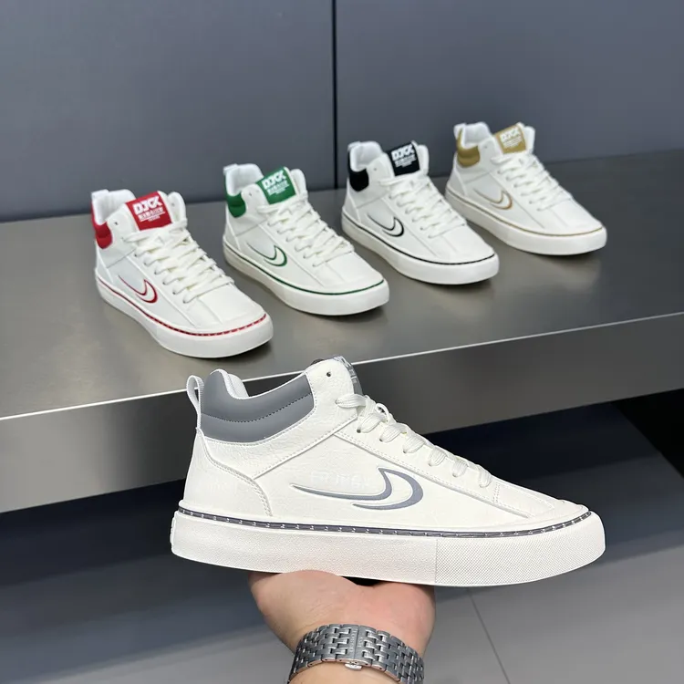 88-858冬季新款男士休闲鞋时尚百搭中帮软底皮面运动板鞋