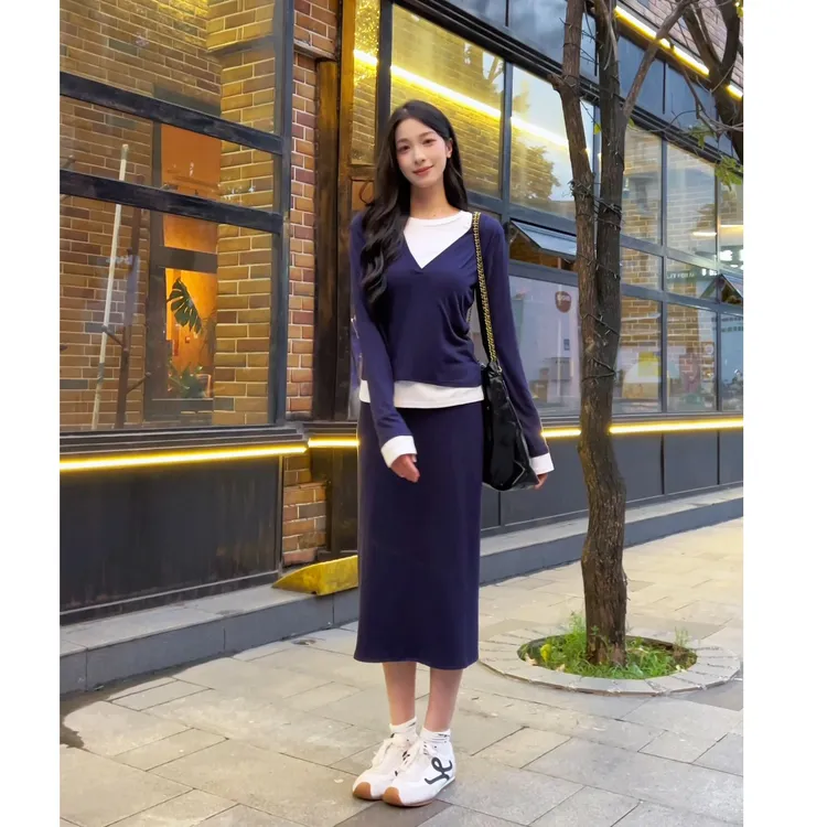 【LINLIN服饰】秋季款极简休闲简约风假两件上衣+裙子