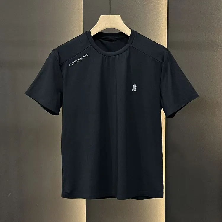 免烫T恤春夏百搭短袖圆领男款运动夏季钢印刻字模