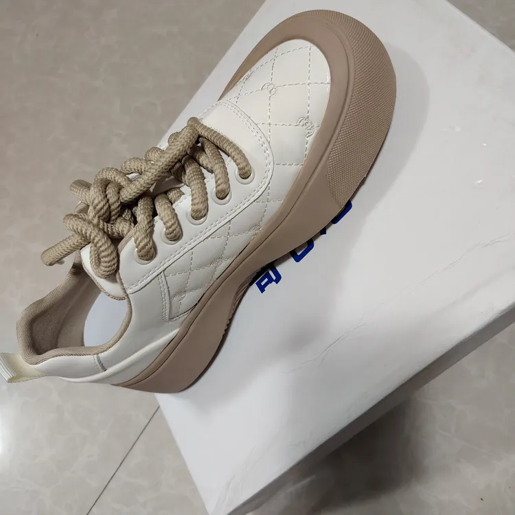 中跟胶粘厚底系带合成革休闲板鞋修面皮皮革拼接青年
