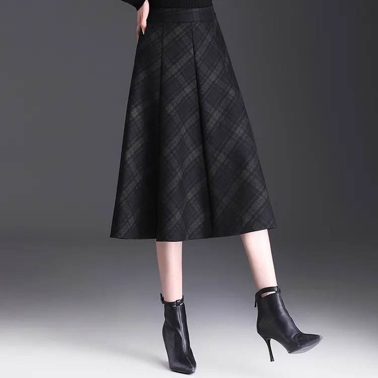 毛呢加厚半身裙复古格子显瘦A字女裙子秋冬气质高级感巨好看长裙