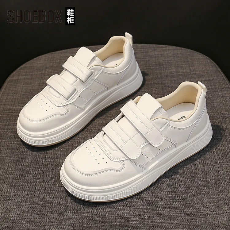 达芙妮集团旗下小白鞋女款2025秋季百搭轻便魔术贴学生运动板鞋女