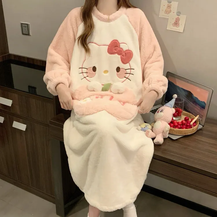 2025年秋冬天法兰绒甜美可爱学生少女冬天毛茸茸宽松保暖过膝睡裙