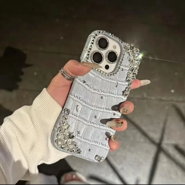 高奢雾霾蓝鳄鱼纹闪钻苹果手机壳适用于iPhone17promax15名媛风