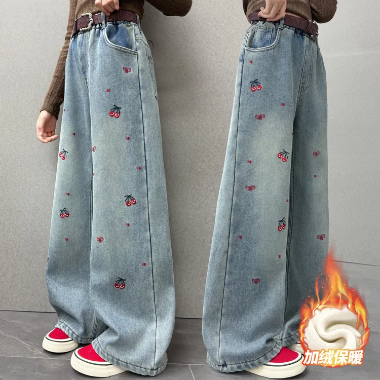 女童加绒牛仔裤冬款儿童绣花长裤一体绒阔腿裤中大童女孩潮范童裤