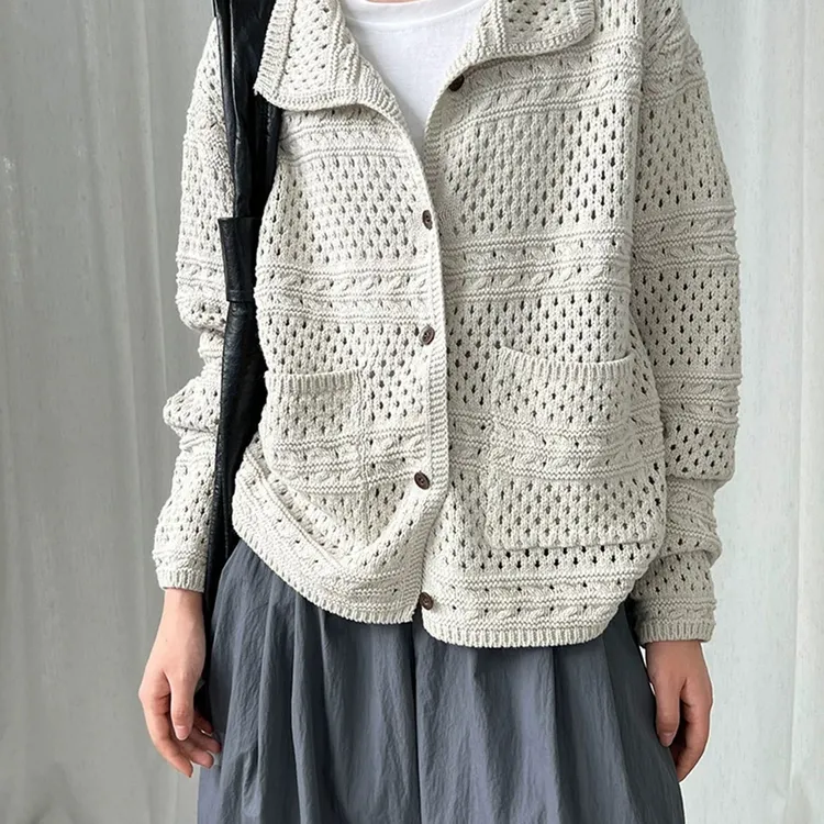 「复古勾花镂空」翻领毛衣针织外套开衫（毛衣摩擦起球正常介意慎拍）