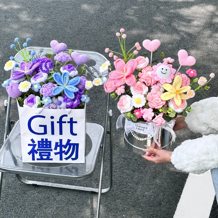 毛线花束成品大束手工针织玫瑰爱心混搭高级摆件中毛线花束成品